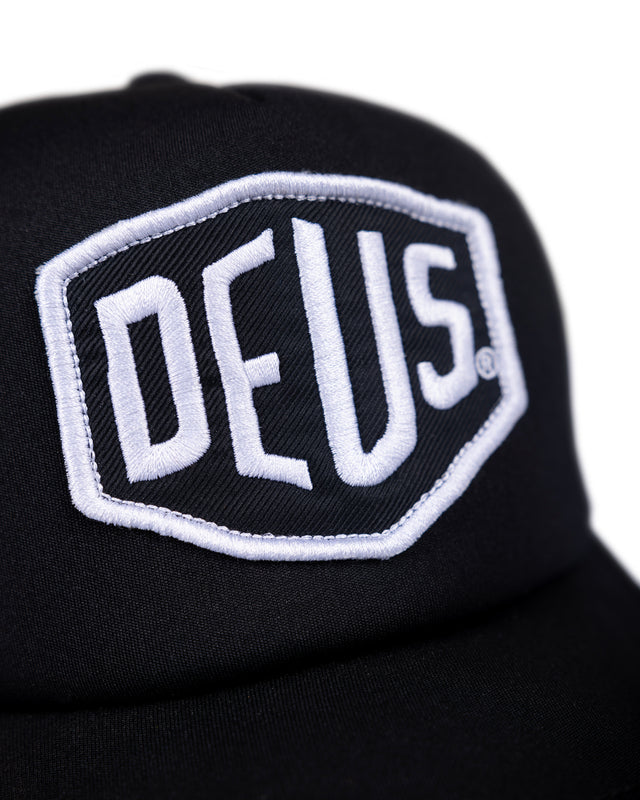 BAYLANDS TRUCKER - BLACK / WHITE