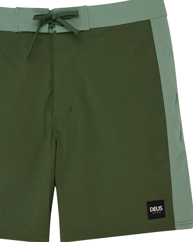 RICOS BOARD SHORT 3 - PINE GREEN