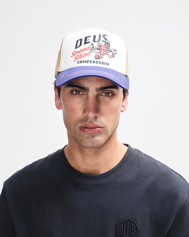 DOGLEG TRUCKER - DIRTY WHITE