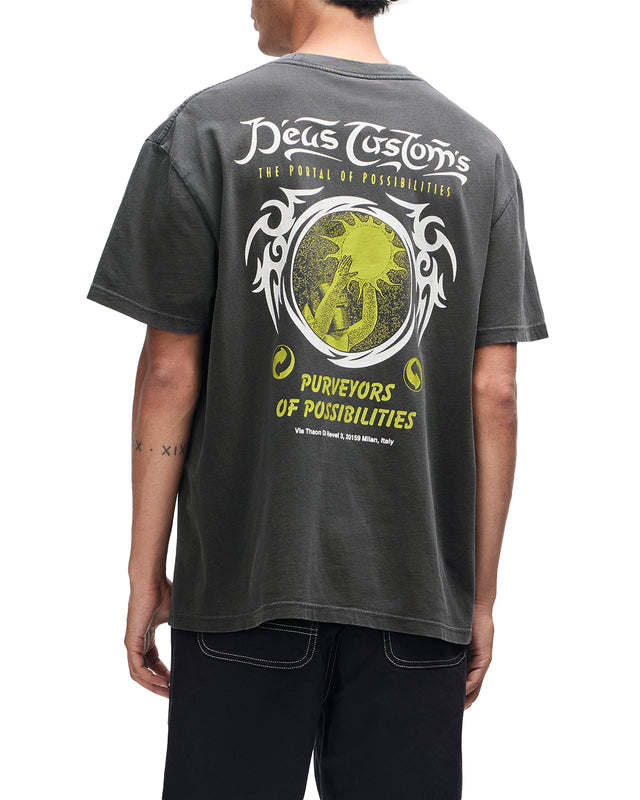 OUT OF REACH TEE - ANTHRACITE