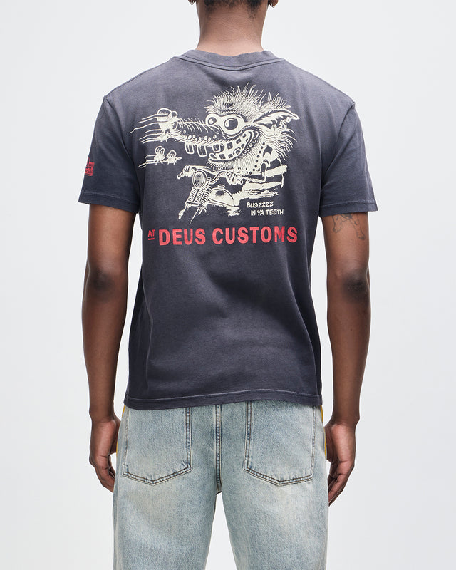 BUGZZZ TEE - BLACK BEAUTY