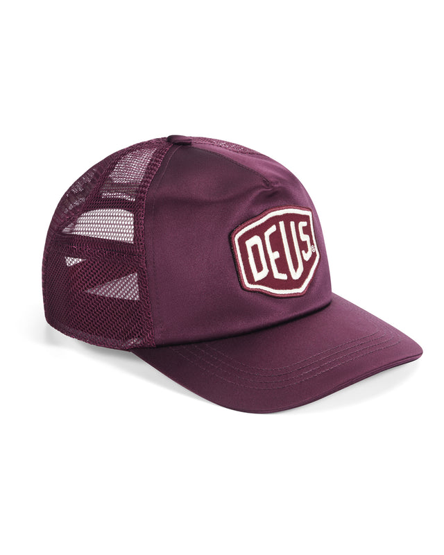 PARIS SHIELD TRUCKER - CABERNET RED