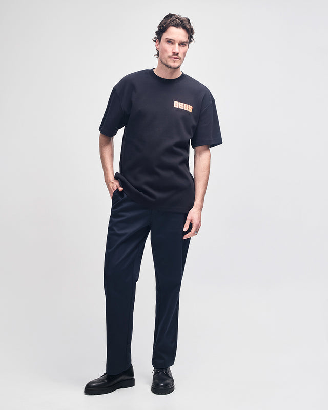 GRAND PRIX TEE - BLACK
