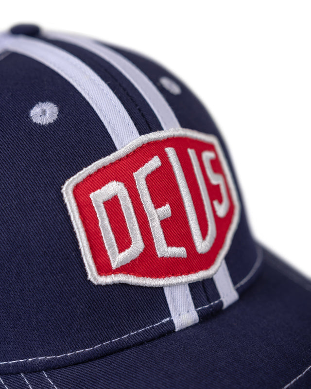 WAYNE TRUCKER  - NAVY