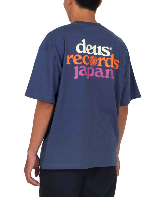 STRATA TEE  - PATRIOT BLUE