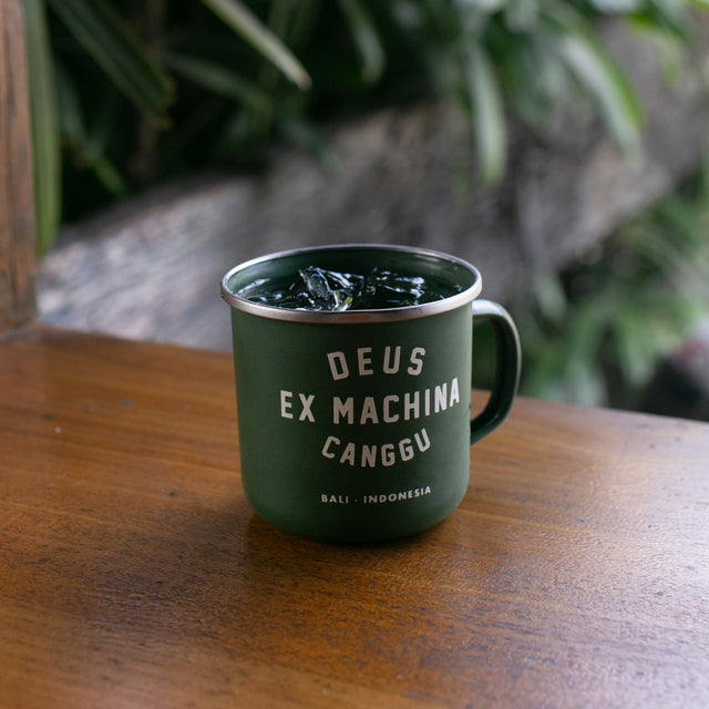 DEUS ENAMEL MUG - GREEN