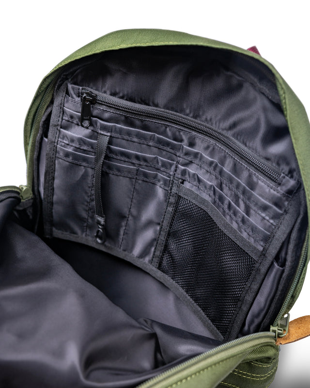 UTILITY DAY PACK - PINE