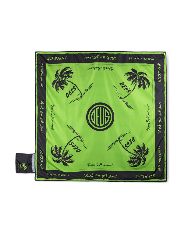 DEUS PICNIC BLANKET