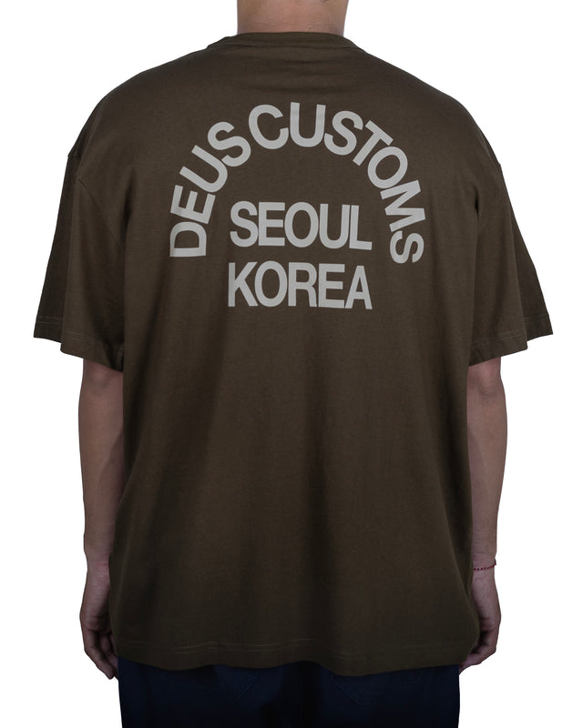 BEAMS TEE - DARK OLIVE