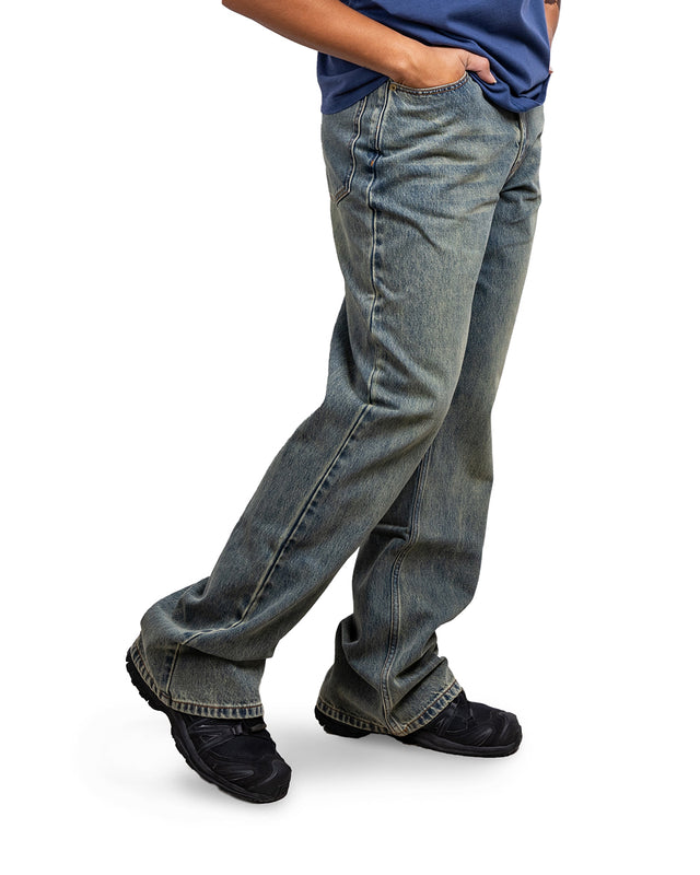 CURVE LINE BOOTCUT JEAN - DIRTY DENIM