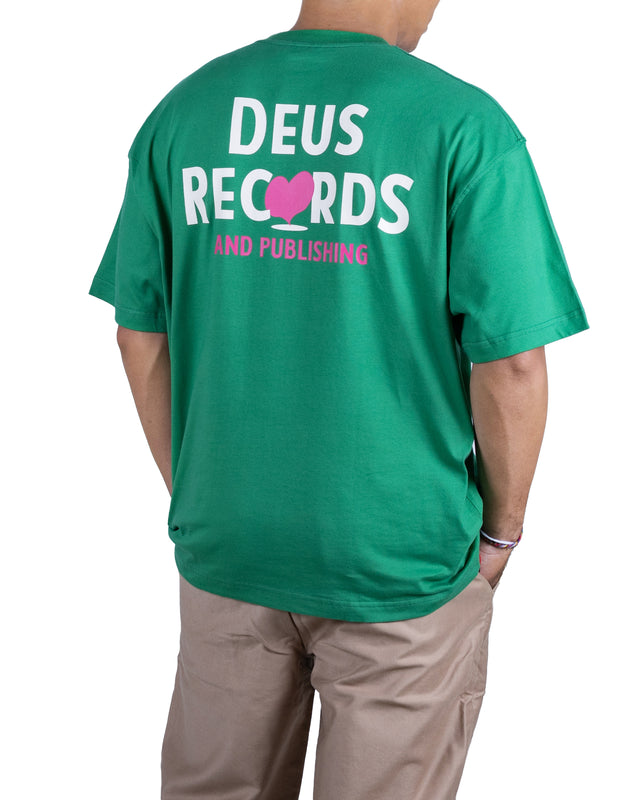DEEP CUT TEE - VERDANT GREEN